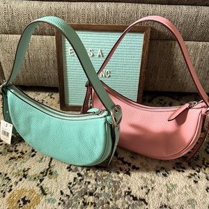 Coach Luna. Turquoise. This price for one Luna.